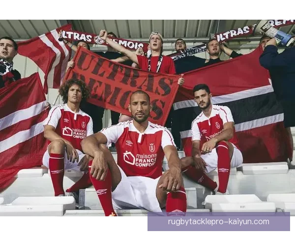 荷兰全攻全守传统对现代足球战术的影响持续引发关注