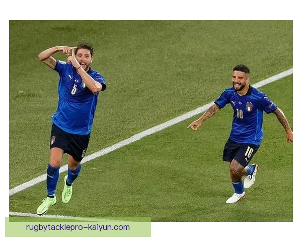 洛卡特利组织能力持续提升，展现出更强的比赛掌控力。